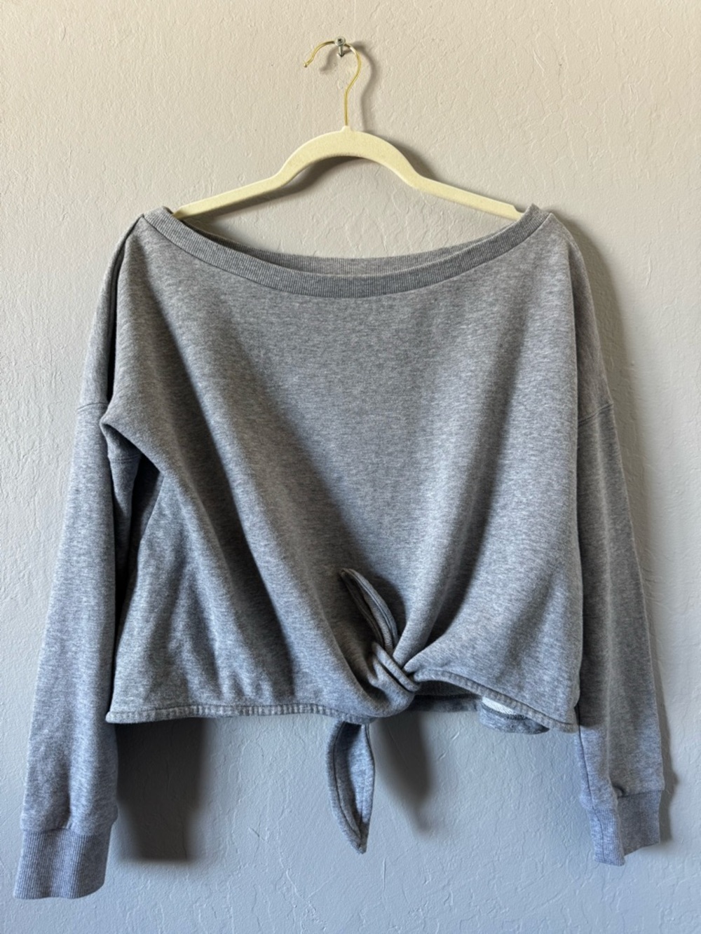 Avec Les Files Grey Off The Shoulder Cropped Sweatshirt with Front Tie